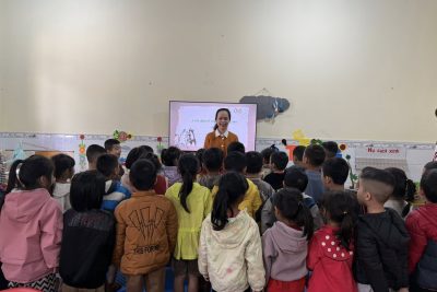 HOẠT ĐỘNG: TẠO HÌNH “CÂY XANH” – LÁ 2