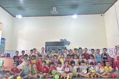 Lá 2: Hoạt động tạo hình: Bé làm đèn lồng Trung Thu